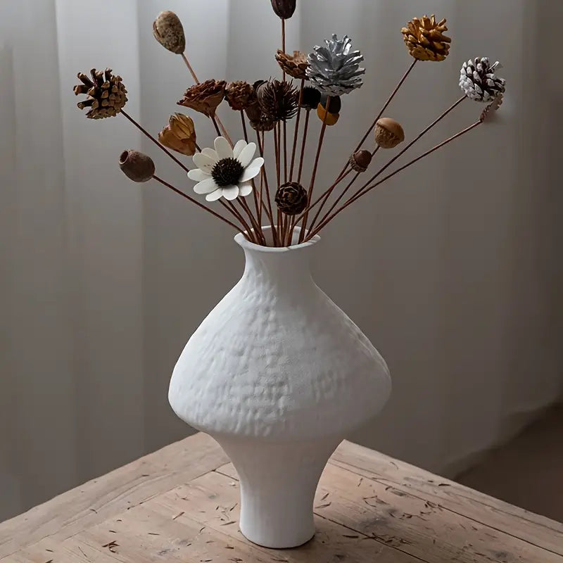 Vintage Ceramic Vase - Elegant Floral centerpiece for Living Room, Dining Table
